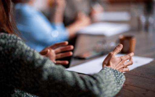Lees meer over het artikel Hoe maak ik problemen met collega’s bespreekbaar?